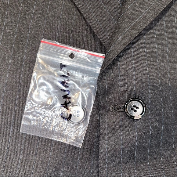 CANALI Mens Blazer Super 120s Made in Italy Black/Blue Pinstripe Sport Coat 46R - Picture 16 of 16